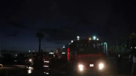 Հրդեհ` ավտոտեխսպասարկման կետերից մեկում. Այրվել է «Mercedes-Benz» մակնիշի ավտոմեքենա