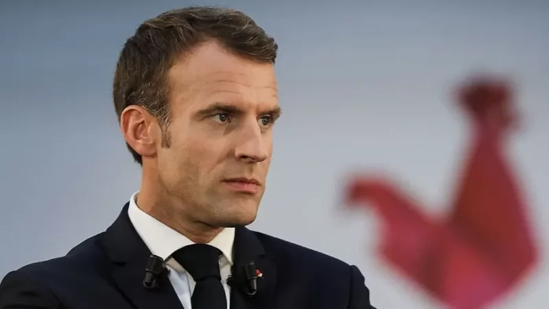 Նիգերում Ֆրանսիայի դեսպանին դեսպանատանը պատանդ են պահում. Մակրոն