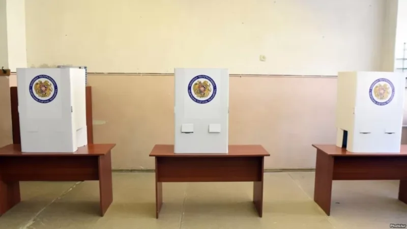 Երկու տեղամասերի հանձնաժողովների միջև վիճաբանություն է տեղի ունեցել