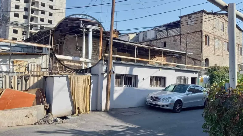 38 ընտրող՝ նույն հասցեում. «Հետք»