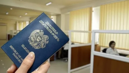 Բազմաթիվ ահազանգեր վերաբերում են քաղաքացիների անձնագրերը դեսպանատներում և վիզաների կենտրոնում լինելուն․ ԿԸՀ նախագահի տեղակալ