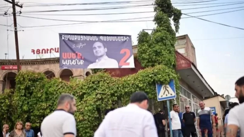 Ինչպես է Իջևանի թիվ 5 դպրոցի փոխտնօրենը հայտնվել  Ավինյանի երևանյան քարոզարշավին. «Իրավունք»