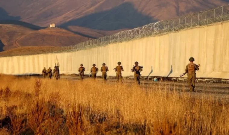ԼՈՒՍԱՆԿԱՐՆԵՐ․ Թուրքիան Իրանի հետ սահմանին պատ է կառուցում