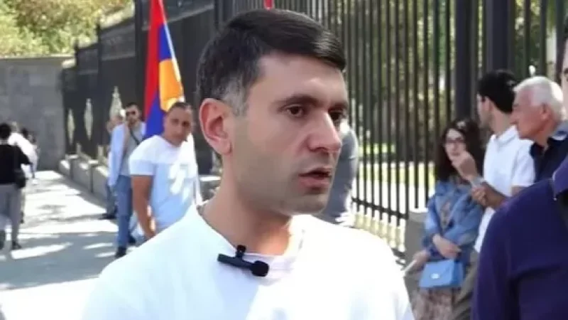 Սուրեն Պետրոսյանն ու մի խումբ քաղաքացիներ հացադուլ հայտարարեցին