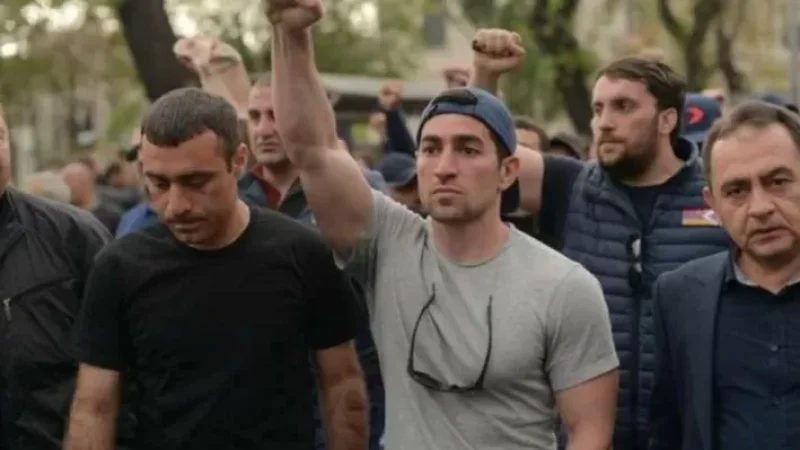 Լևոն Քոչարյանի կալանքի նիստը դռնբաց անցկացնելու վերաբերյալ միջնորդութունը դատավորը մերժեց. նիստն ընդմիջվել է