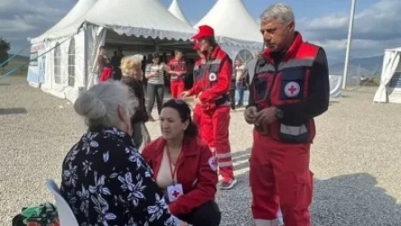 ԿԽՄԿ-ն շարունակում է աշխատանքը մեքենաների նոր խմբաքանակ ընդունելու և վիրավորներին ՀՀ տեղափոխելու ուղղությամբ