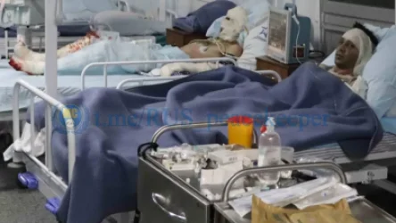 ԼՈՒՍԱՆԿԱՐՆԵՐ. Ռուս խաղաղապահները բուժօգնություն են ցուցաբերում Ստեփանակերտում ողբերգական պայթյունից տուժածներին