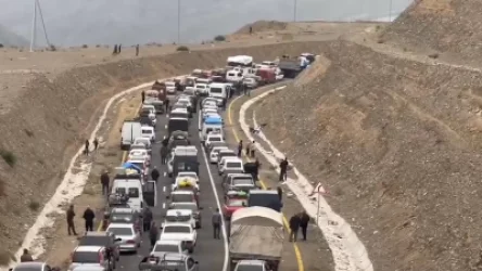 «Բենզինի պակասի խնդիր կա, մարդիկ փրկվել են ուզում». Աղավնոյի գյուղապետ