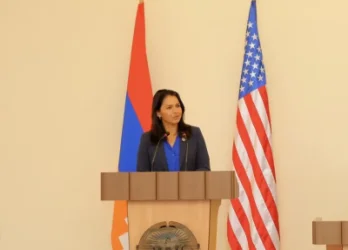 ԱՄՆ Ազգային հետախուզության ապագա ղեկավարը եղել է Արցախում. մանրամասներ