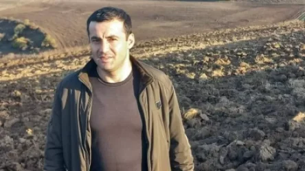 Ինչ–որ ստահակներ հարձակվել են Արթուր Չախոյանի վրա, փորձել են դանակահարել նրան. Վիկտոր Մնացականյան