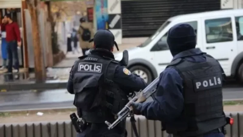 Թուրքիայում ձերբակալվել է պետական հեղաշրջում կազմակերպողների հետ կապ ունեցող ավելի քան 600 կասկածյալ