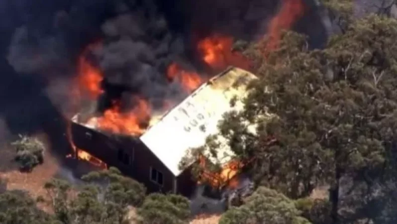 Ավստրալիայում անտառային հրդեհը մի քանի տասնյակ տուն է ոչնչացրել