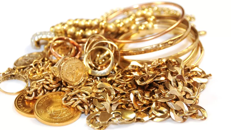 Իսպանիայում առգրավվել են 60 մլն եվրո արժողությամբ ոսկյա իրեր, որոնք ապօրինի դուրս էին բերվել Ուկրաինայից