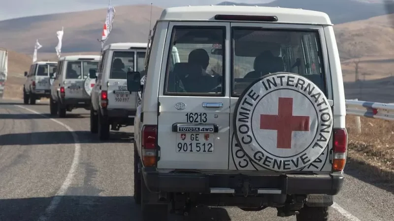 Արցախցիները Կարմիր խաչից պահանջել են  զավակների աճյունների արտաշիրիմում