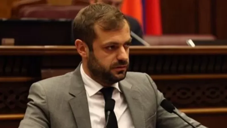 Առաջարկվում է մեղմացնել մեքենայի պետհամարանիշերից մեկի բացակայության համար սահմանված պատիժը