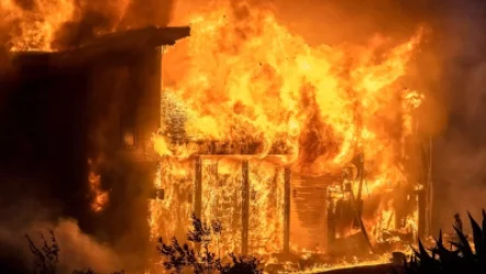 ՏԵՍԱՆՅՈՒԹ. Հրդեհ` Ուլան Ուդե քաղաքի առևտրի կենտրոնում