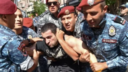 «Կարմիրբերետավորների մարմինների վրա բռնի հետքեր չեն հայտնաբերվել». Լևոն Քոչարյանի փաստաբան