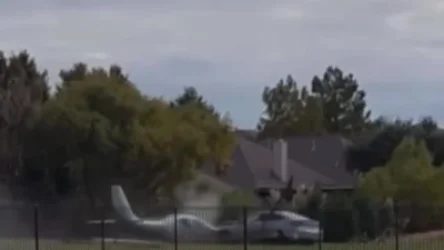 ՏԵՍԱՆՅՈՒԹ. Տեխասում ինքնաթիռը բախվել է մեքենային