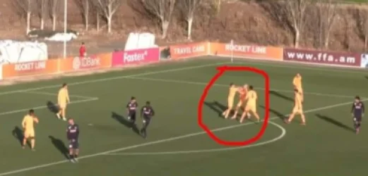 Ուրարտուի ֆուտբոլիստները կարմիր քարտ են ստացել և հեռացվել` խաղադաշտից