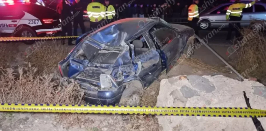 Էջմիածնի ճանապարհին ավտովթարի հետևանքով մահացել է Ազատի զորամասում հրդեհից զոհված զինծառայողներից մեկի հայրը