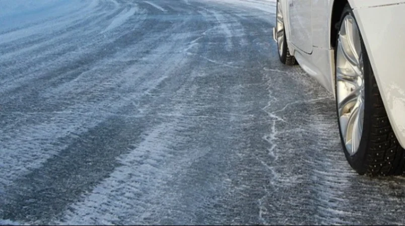 Հանրապետության տարածքում տեղ-տեղ մերկասառույց է