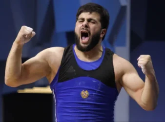 ՏԵՍԱՆՅՈՒԹ. Գարիկ Կարապետյանը դարձել է ծանրամարտի աշխարհի երիտասարդների առաջնության չեմպիոն