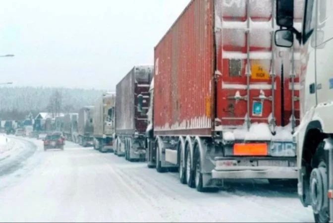 Ստեփանծմինդա-Լարսը փակ է բեռնատարների համար