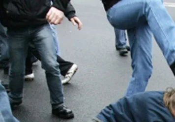 Ծեծկռտուք քաղաքի կենտրոնում՝ 20 հոգու մասնակցությամբ