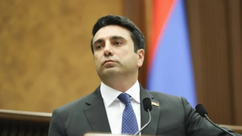 «Եթե «ՀայաՔվե» նախագիծն ընդունվեր, ՌԴ նախագահին դատելո՞ւ էինք Արցախն Ադրբեջանի կազմում ճանաչելու համար». Ալեն Սիմոնյան