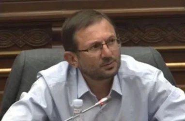 «Իշխող ուժը փորձում է Ալավերդիում բռնազավթել իշխանությունը». Գեղամ Մանուկյան