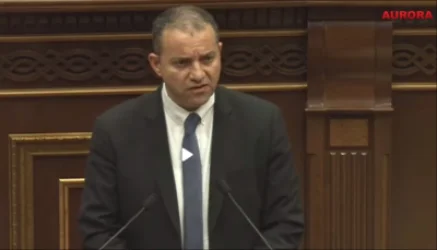 ՏԵՍԱՆՅՈՒԹ․ Իրավիճակը՝ Վերին Լարսում․ Քերոբյանը՝ կուտակված մեքենաների մասին