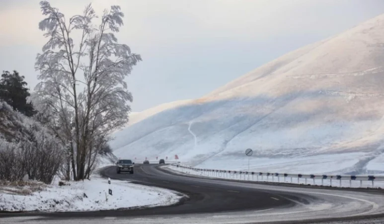 Աշոցքի տարածաշրջանում թույլ ձյուն է տեղում․ ինչ իրավիճակ է ճանապարհներին