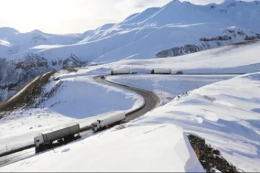 Լարսն արդեն բաց է