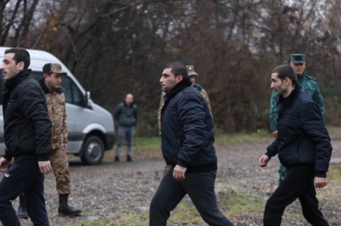 Գերությունից վերադարձած զինծառայողները մասնակցում են քննչական գործողությունների