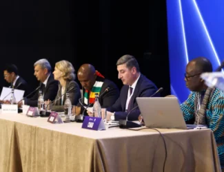 ՀՀ-ն պատրաստ է Ադրբեջանի և Թուրքիայի հետ սահմաններին 7 անցակետ տեղակայել․ Սանոսյան