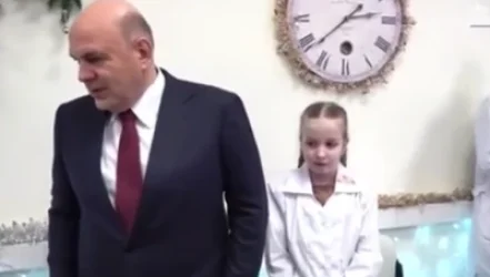 ՏԵՍԱՆՅՈՒԹ․ «Ո՞նց ես»․ Միշուստինը հայերեն է խոսել երեխաների հետ