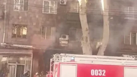 ՏԵՍԱՆՅՈՒԹ. Խոշոր հրդեհ՝ Երևանի հայտնի խանութներից մեկում. կա տուժած