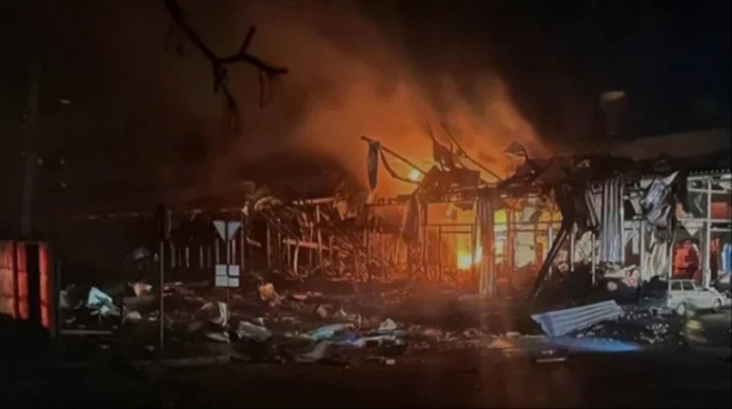 ԼՈՒՍԱՆԿԱՐՆԵՐ. Խերսոնի գիշերային գնդակոծության հետևանքով վիրավորվել է 16 մարդ, այդ թվում՝ չորս երեխա