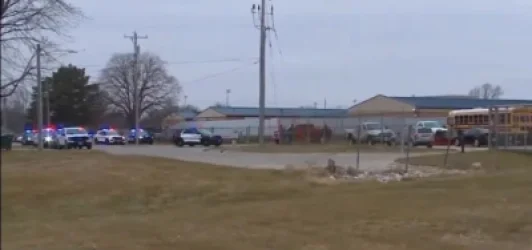 ՏԵՍԱՆՅՈՒԹ. Հրաձգություն` ԱՄՆ դպրոցներից մեկում. տուժածներին տեղափոխելու համար ուղղաթիռներ են օգտագործվել