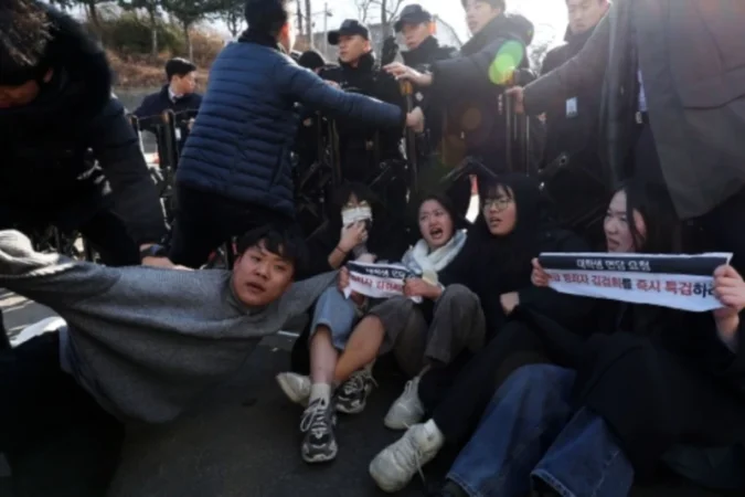 Հարավային Կորեայի ոստիկանությունը ձերբակալել է 20 ուսանող-ակտիվիստների