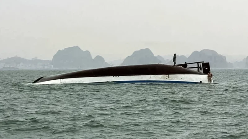 Վիետնամի Հալոնգ ծոցում շրջվել է զբոսաշրջիկներ տեղափոխող նավ. կան մի շարք զոհեր և վիրավորներ