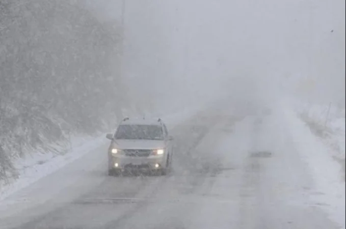 Սյունիքի մարզի ավտոճանապարհները դժվարանցանելի են կցորդիչով բեռնատարների համար