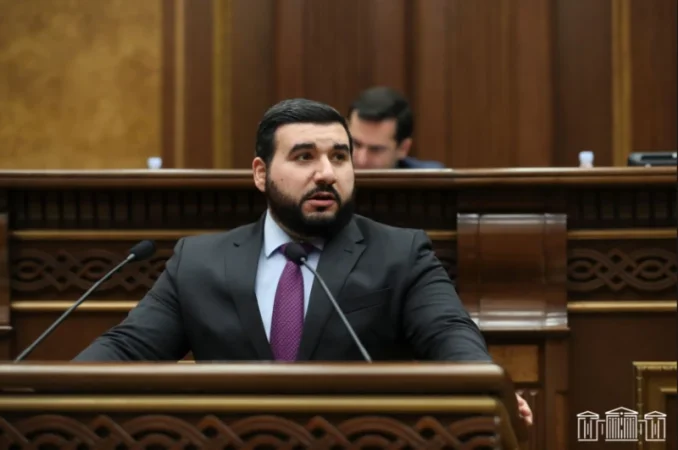 Սա անում են Սերժից և նրա շրջապատից ֆինանսավորվող լրատվամիջոցները. Վահագն Ալեքսանյան