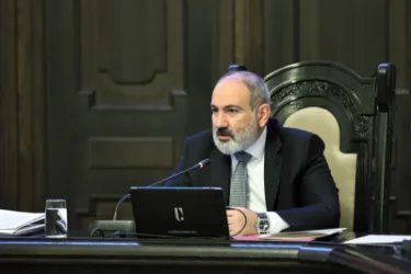 «Մարդկանց պետք չէ աղը տեսնել կամ չտեսնել, մարդիկ պետք է տեսնեն՝ ասֆալտը երևո՞ւմ է, թե՞ սառույց է». վարչապետ