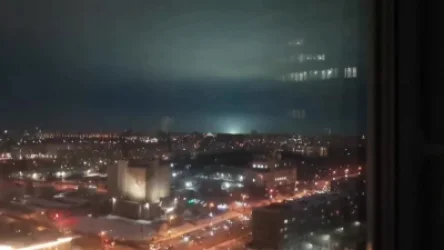 ՏԵՍԱՆՅՈՒԹ. Չելյաբինսկի բնակիչները երկնքում տարօրինակ բռնկումներ են նկատել