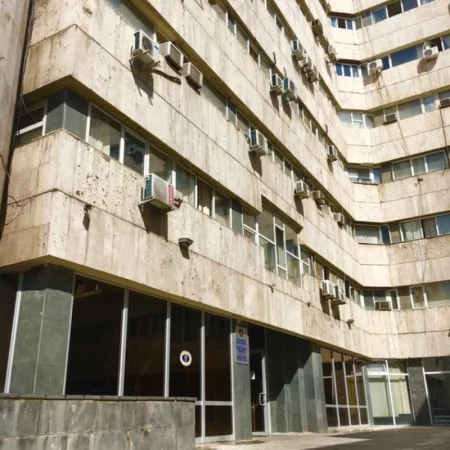 Էկոնոմիկայի նախարարությունը հաստատում է, որ շենքում ընթանում են քննչական գործողություններ