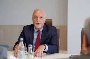 «Սիներջի»-ն պահանջում է փոխել ընկերության կալանավորված աշխատակիցների խափանման միջոցը