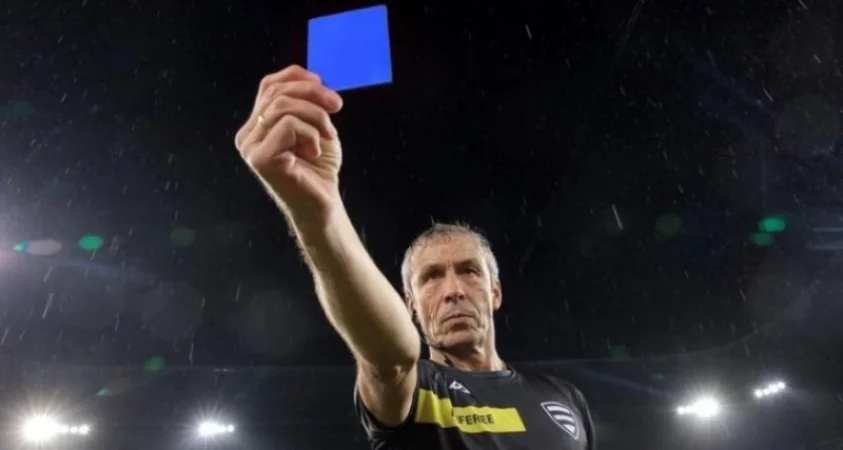 Պրոֆեսիոնալ ֆուտբոլում կներդրվի նաև կապույտ քարտ