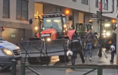 ՏԵՍԱՆՅՈՒԹ․ Հարյուրավոր տրակտորներով հավաքվել են Բրյուսելում՝ «ողջունելու» եվրոպացի նախարարներին