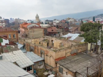 ԼՈՒՍԱՆԿԱՐՆԵՐ. Թբիլիսիի կենտրոնում գտնվող ևս մեկ եկեղեցի՝ Սուրբ Մինասը, անմխիթար վիճակում է